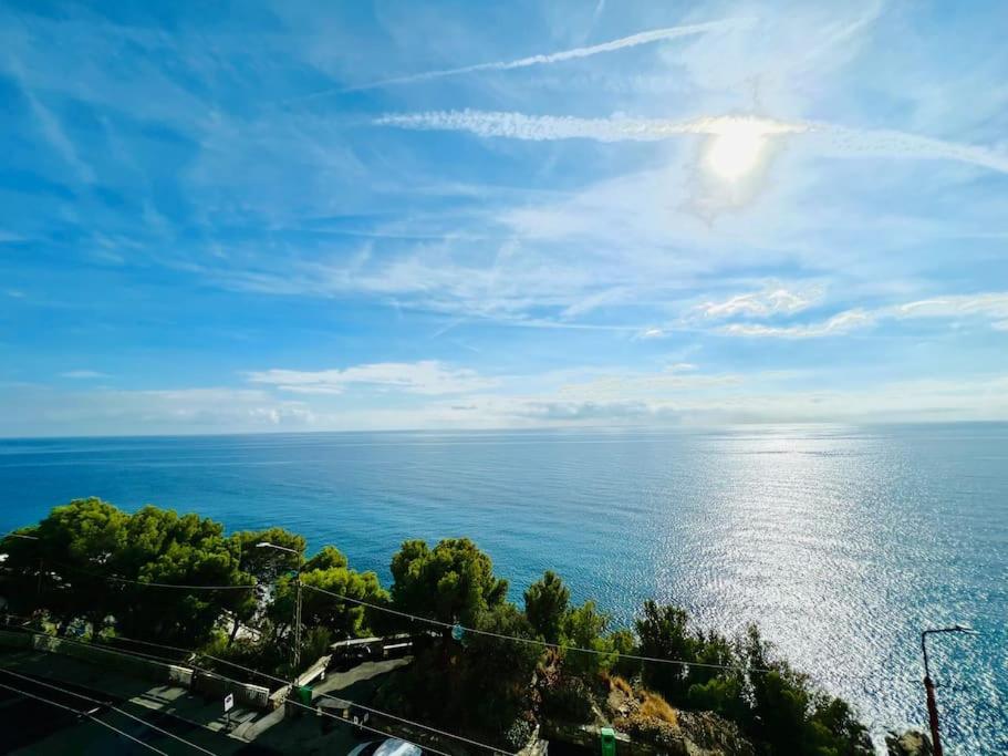 Suite Sunset 21 - Fronte Mare Sanremo Exterior foto