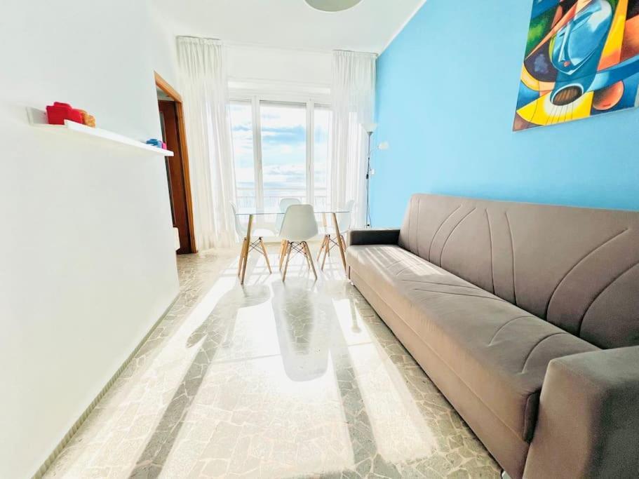 Suite Sunset 21 - Fronte Mare Sanremo Exterior foto