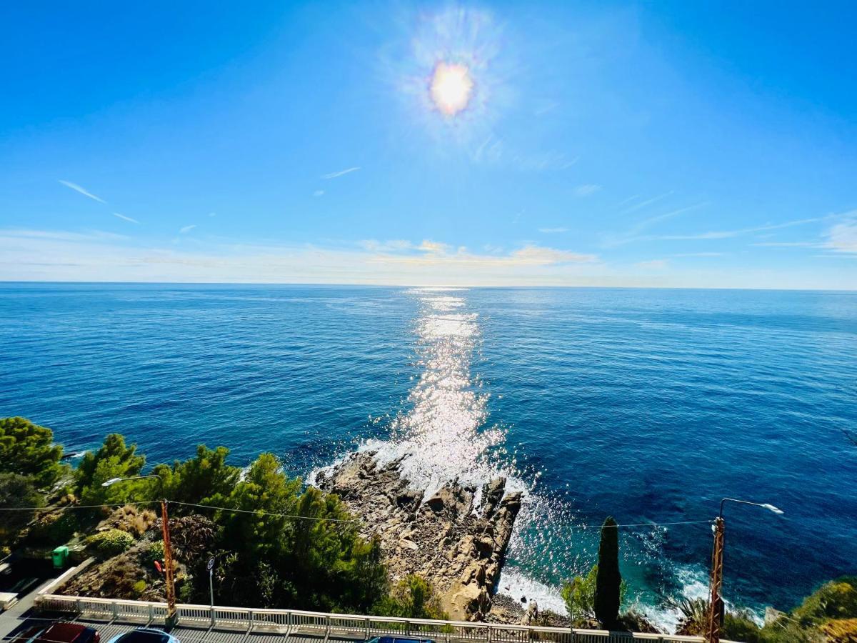 Suite Sunset 21 - Fronte Mare Sanremo Exterior foto